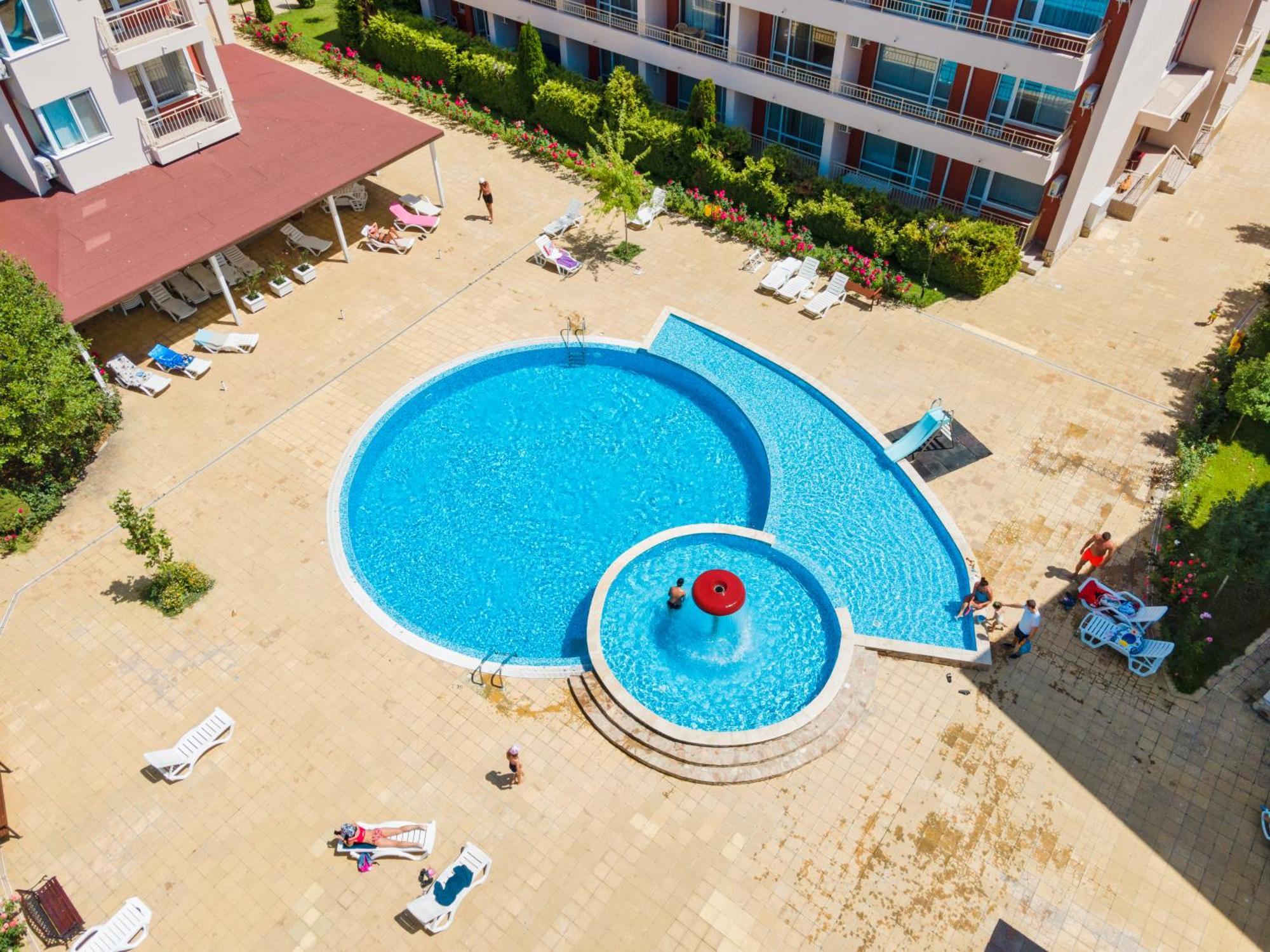 Nessebar Fort Club Apartments サニービーチ エクステリア 写真